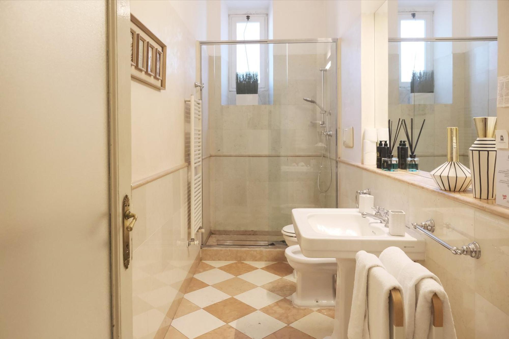 Comecasa 2 Bedrooms Apartment In Via Curtatone Milan Extérieur photo